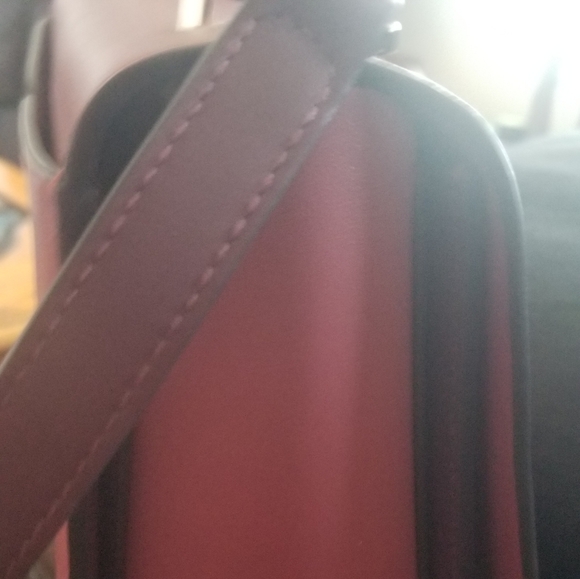 Medium Kate Spade twist lock purse - Picture 5 of 15